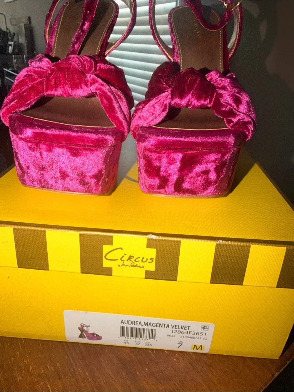 Women’s Circus NY Pink Velvet Knot Platform Heels